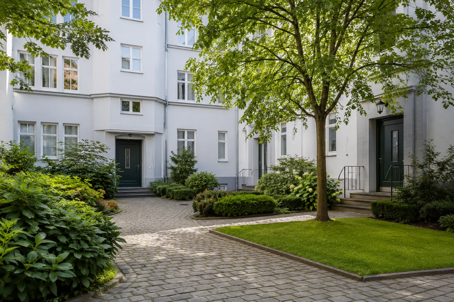 Ruhige redaktionelle Bildidee zum Thema Mehrfamilienhaus verkaufen